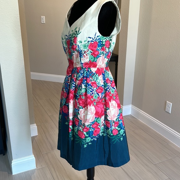 ModCloth for and flare dress - Picture 2 of 5